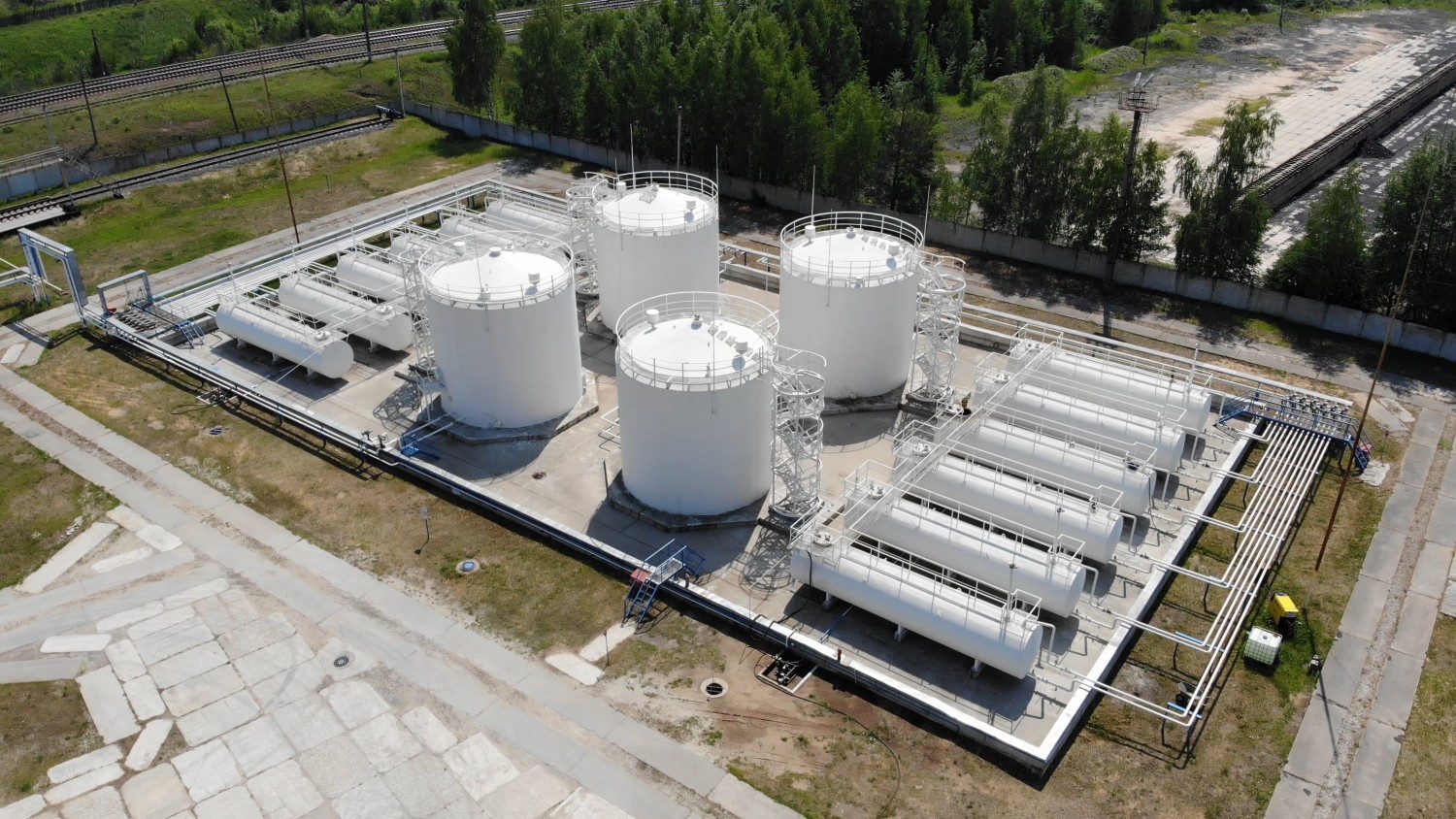 Construction of an Oil Depot